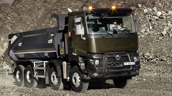 Renault Trucks řada K představuje těžká stavební vozidla (2x video)