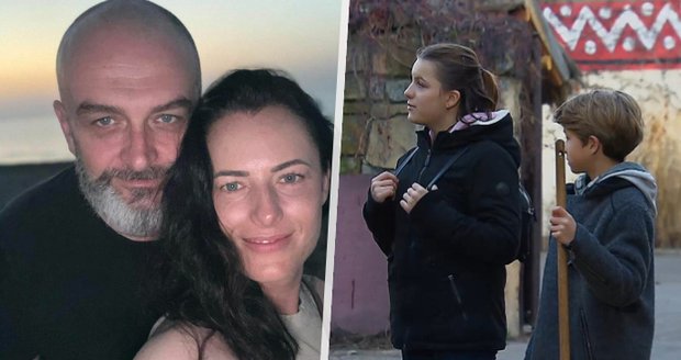 Dcera Decastelovy přítelkyně se objevila v jeho seriálu.