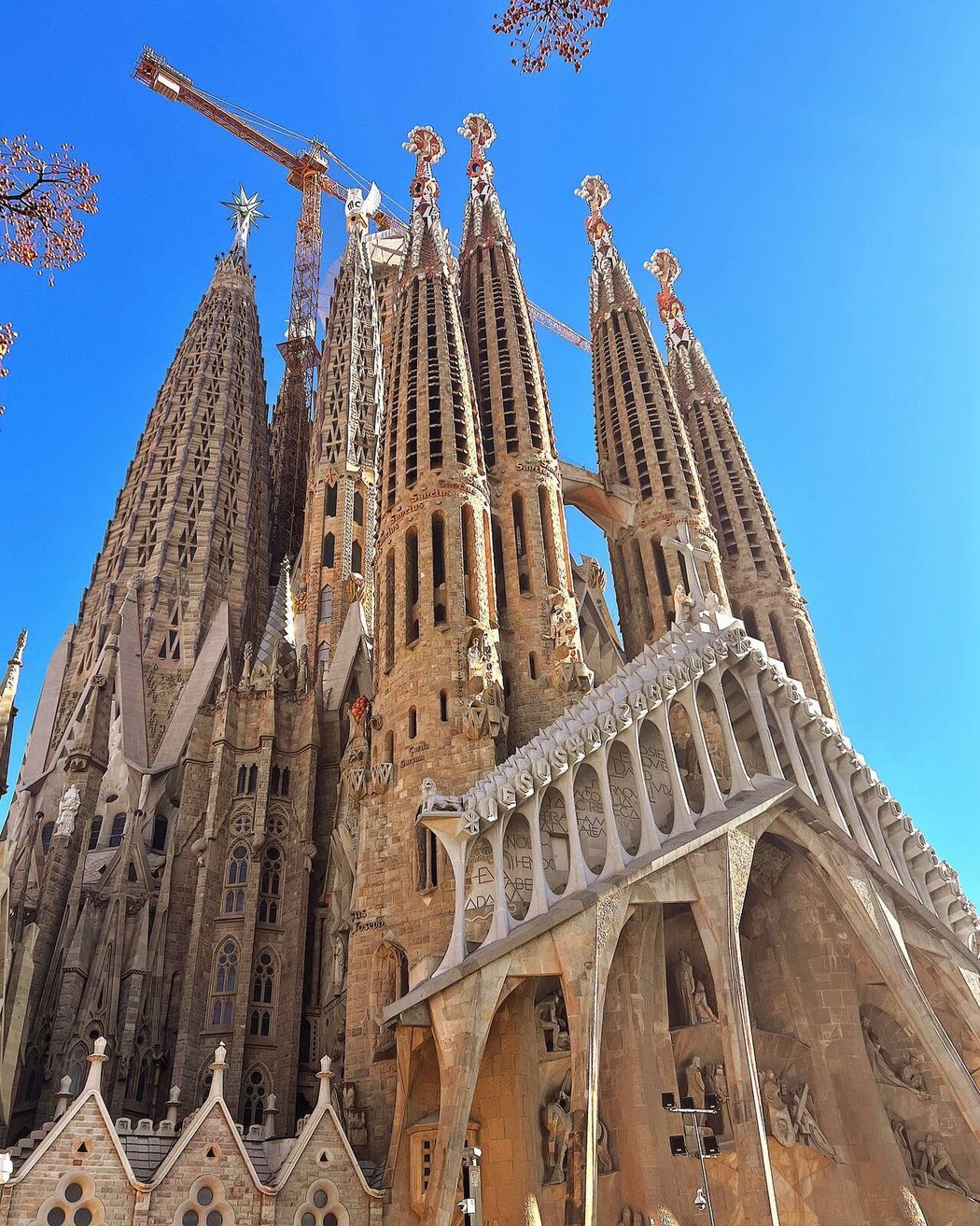 Chrám Sagrada Família je jedním z nejnavštěvovanějších míst v Barceloně