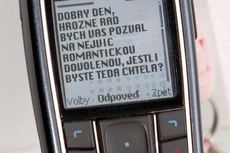 První SMS zpráva Tomáše Řepky, kterou poslal Vlaďce Erbové.