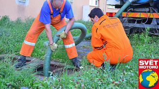 Jak se žije řidiči fekálního vozu: Tahle práce nevoní! Jak se žije řidiči fekálního vozu: Tahle práce nevoní!