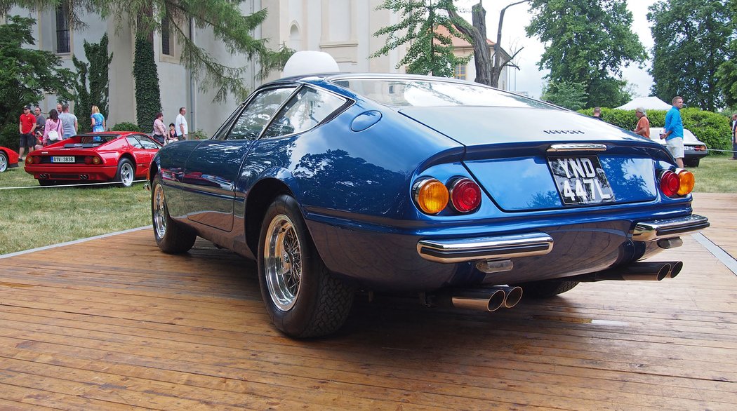 Ferrari Daytona je jedním z nejúžasnějších aut nejen 60. let