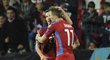 Útočníci David Lafata a Milan Škoda se radují po gólu do sítě Kazachstánu