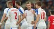 Fotbalisté české reprezentace se radují z gólu do sítě Malty