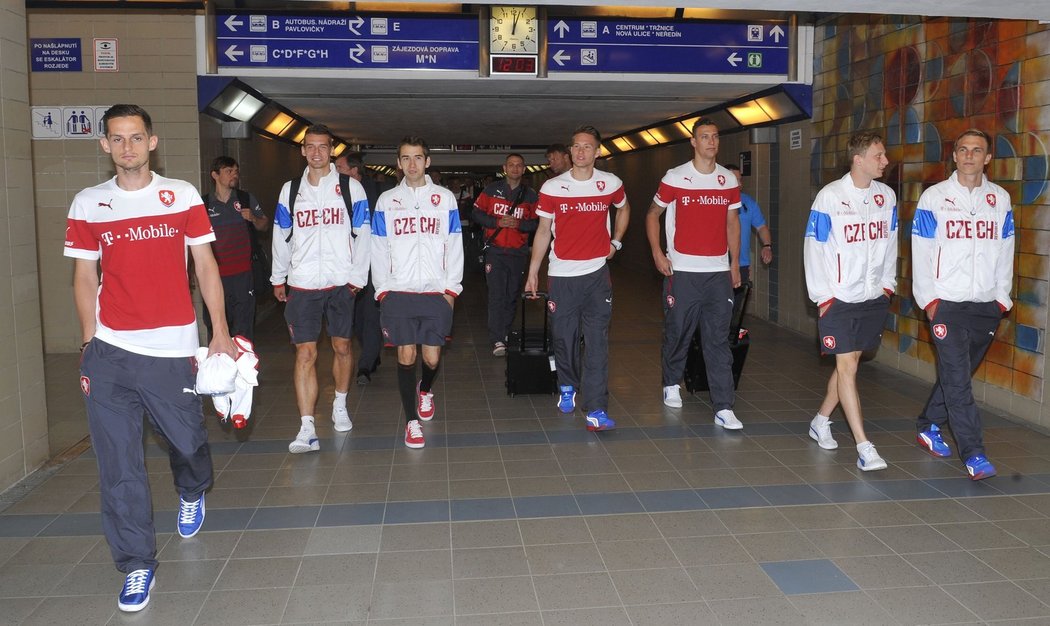 Tým české fotbalové reprezentace přicestoval 1. června do Olomouce, kde odehraje přátelské utkání s výběrem Rakouska.