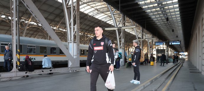 Reprezentanti vyrazili do Ostravy Pendolinem