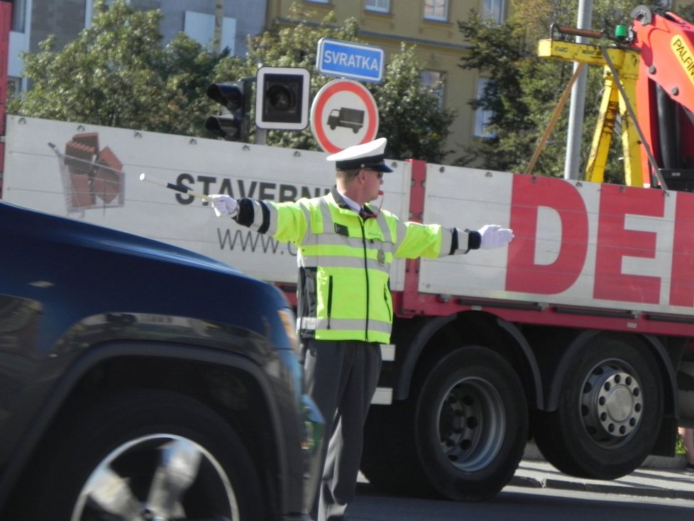 Na soutěžící dopravní policisty čekala nevyzpytatelná brněnská křižovatka Vídeňská-Poříčí.