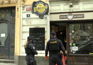 Restaurace v centru Prahy se rozhodla, že složkám IZS nabídne jídlo zdarma. Chtějí jim tak poděkovat.