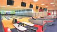 Sportovní a restauračního zařízení s bowlingem v Lounech je na prodej za 16 999 900 Kč.