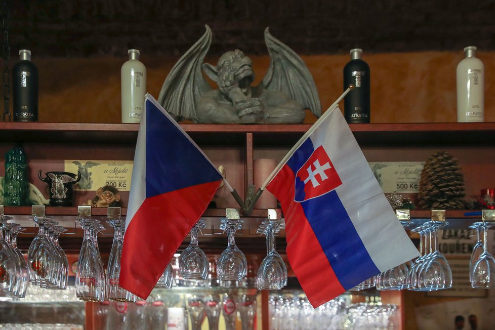 Restaurace U skřetů má u názvu dovětek - slovensko-česká. Vaří se tu nicméně především slovenská jídla.