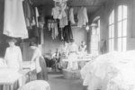 Profesionální prádelna v roce 1910