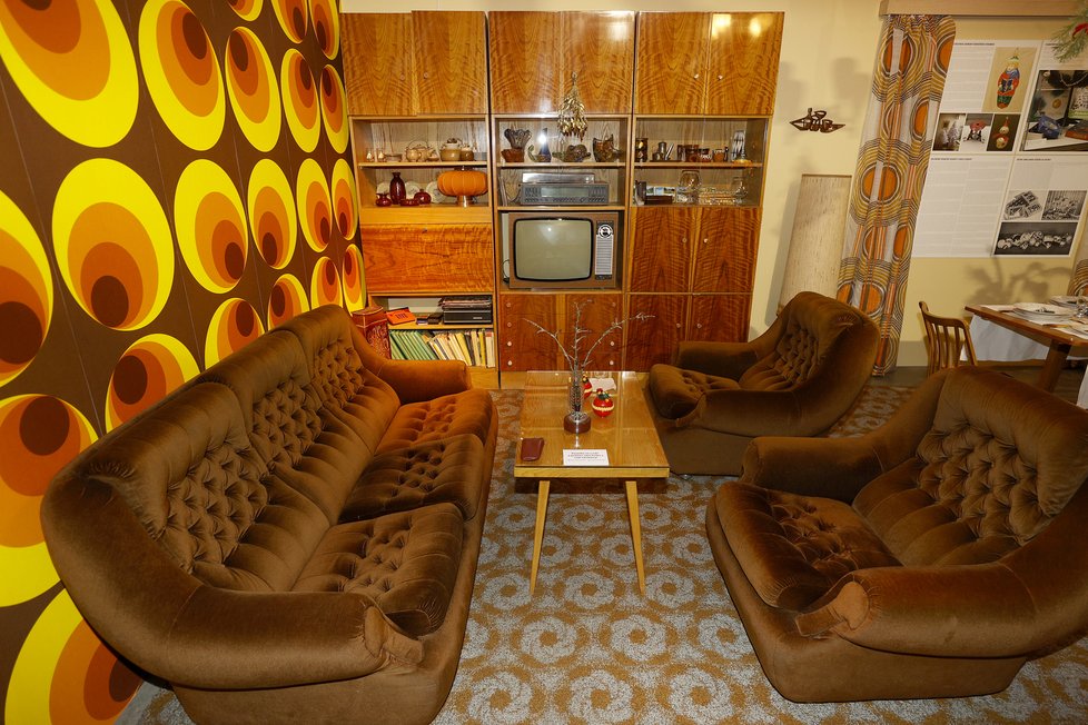 Takhle vypadala typická obývací místnost na přelomu 70. a 80. let.
