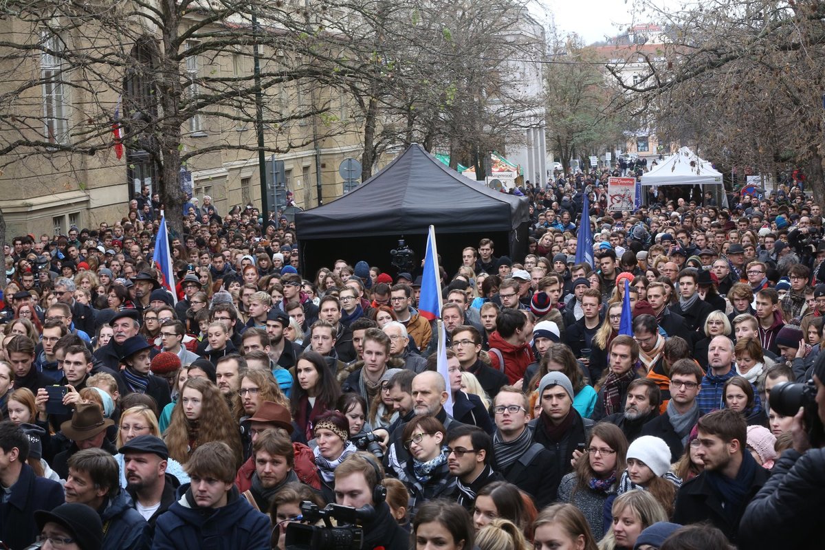 Pražský Albertov ovládli studenti.