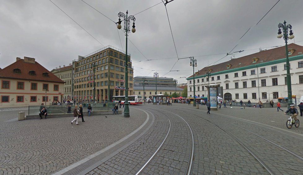 Režim náměstí Republiky by radnice ráda protáhla až k Vltavě.