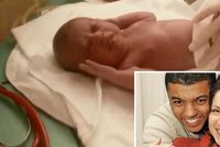 Rey Koranteng poprvé ukázal novorozenou dcerku! Komu je podobná?