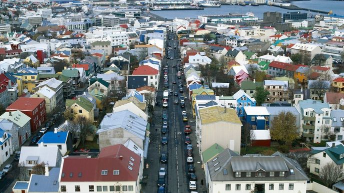 Island zřejmě využije pandemie k transformaci cestovního ruchu. Místo masového turismu chce nabízet drahé luxusní služby pro pár vyvolených.