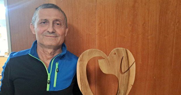 O tuto řezbu je velký zájem hlavně u pejskařů.