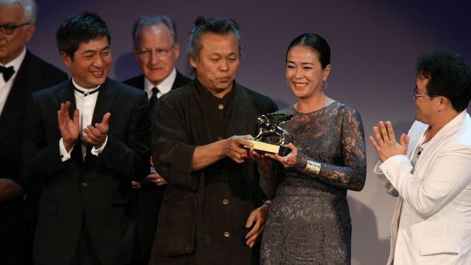 Režisér Kim Ki-duk (uprostřed)