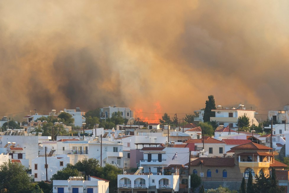Požár na řeckém Rhodosu (25. 7. 2023)