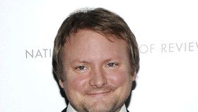 Desátou až dvanáctou epizodu Star Wars natočí režisér Rian Johnson. Ten stojí za aktuální Epizodou VIII, která dorazí do kin v prosinci.