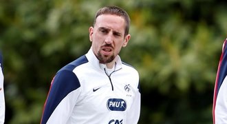 To je rána! Francie před MS přišla o hvězdného Ribéryho