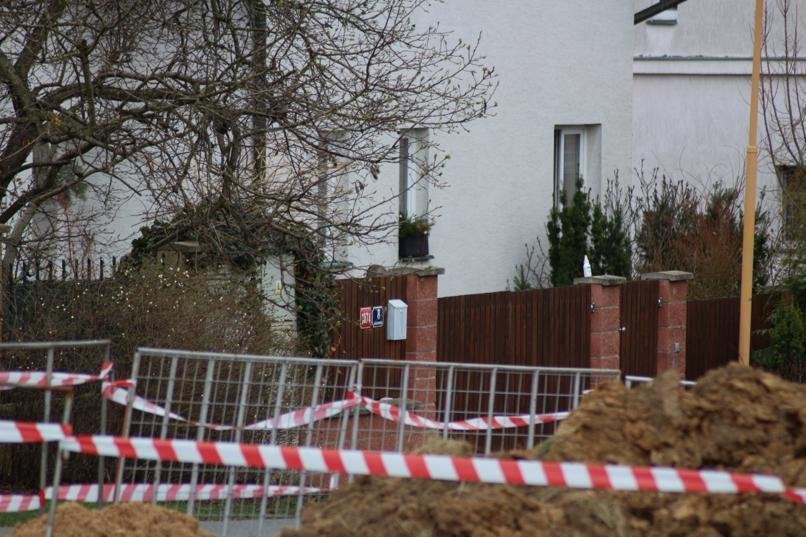 V Říčanech náhle zemřela žena, k případu vyjížděli policisté.