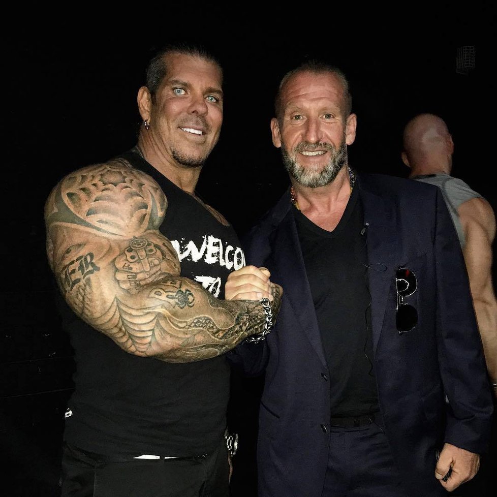 Kulturista Rich Piana skončil v kómatu. Na Instagramu se vždy chlubil svými svaly.