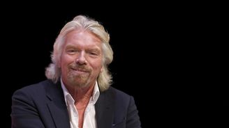 Virgin Galactic miliardáře Bransona míří jako první soukromý vesmírný dopravce na burzu
