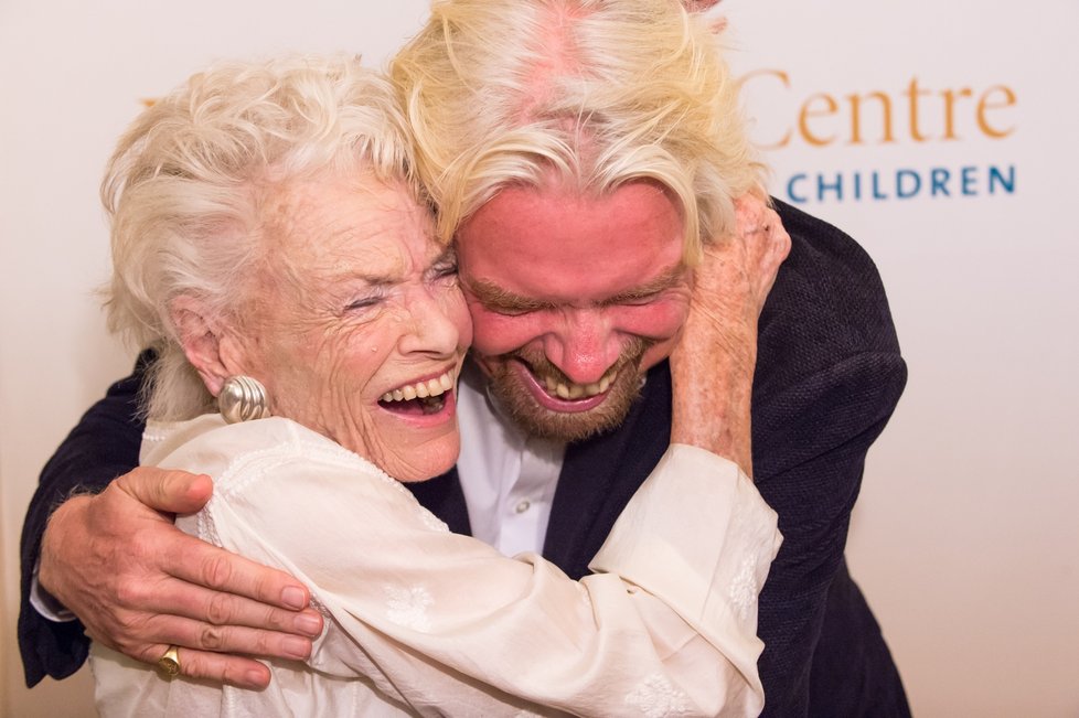 Richard Branson s maminkou Eve