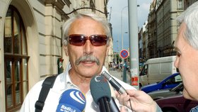 Zemřel Richard Falbr