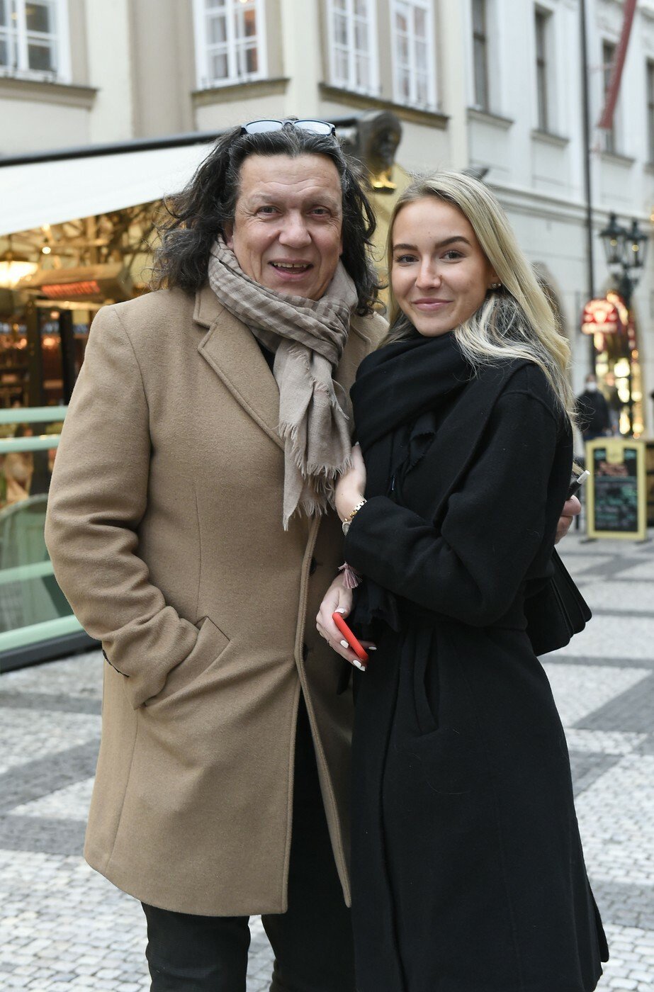 Rick Genzer GALERIE: Exmanželé Genzer a Finková: Smíření na svatbě dcery! | FOTO 1 ...