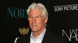 Richard Gere (73) má smutek: Umřel mu táta!