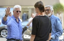 Začíná festival ve Varech! Přiletěl Richard Gere: "Ahoj Česko"