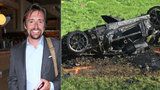 Hvězda pořadu Top Gear skončila v nemocnici: Její vůz shořel v plamenech