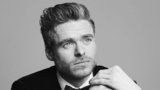 Fešák z Her o trůny Richard Madden: Postelové scény s muži, nebo ženami? Žádný velký rozdíl!