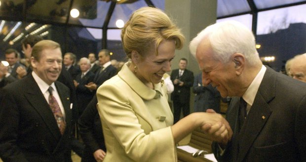 Gentleman a Havlův prezidentský učitel, vzpomíná Vondra na zesnulého Němce