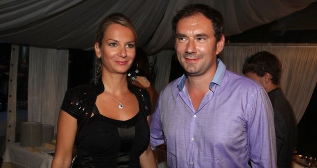 Emanuel Ridi se svou manželkou Janou