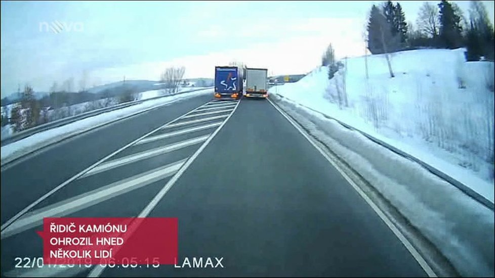 Řidič kamionu ohrozil bezpečnost na silnici v Německu