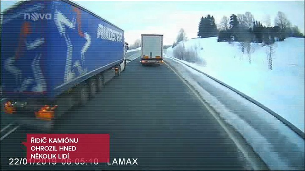 Řidič kamionu ohrozil bezpečnost na silnici v Německu