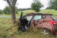 Opilý řidič na Olomoucku skončil v příkopě: S necelou promile zranil sebe i dva spolujezdce