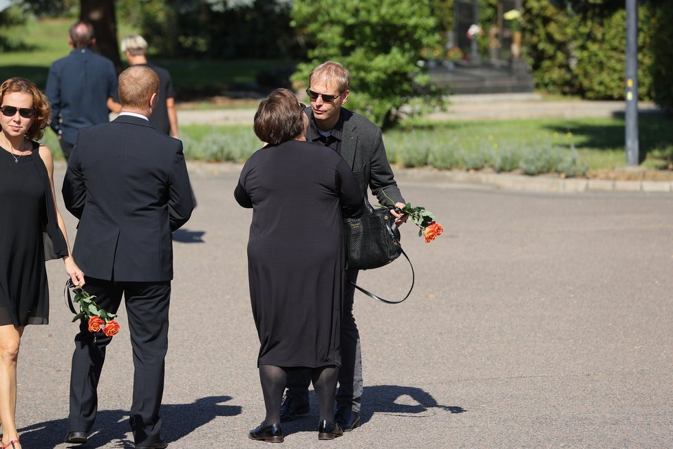 Pohřeb hokejového trenéra Miloše Říhy