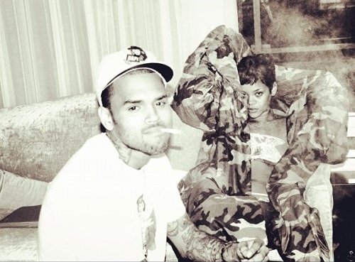 Rihanna zveřejnila další foto potvrzující její staronový vztah s Brownem