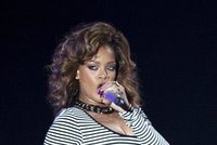 Rihanna je zpět: Dostala do varu fanoušky v Brazílii