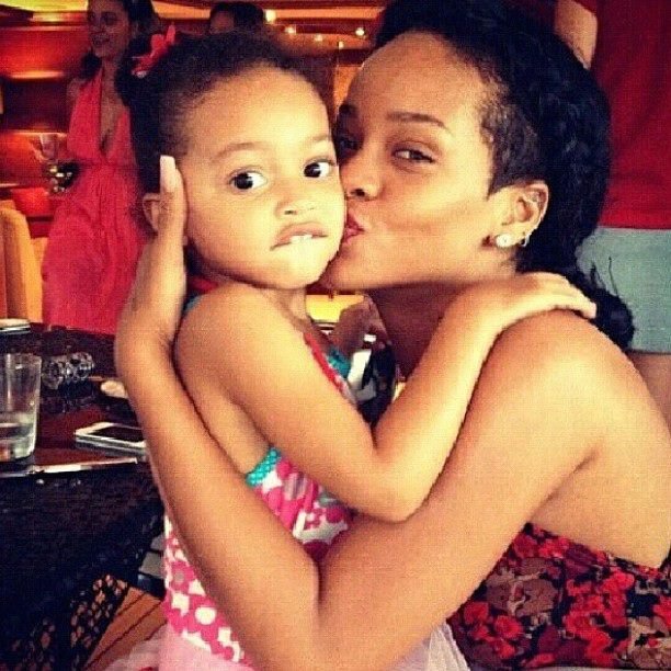 Rihanna si nedávno adoptovala malou holčičku