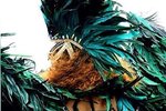 Rihanna vystrkuje zadeček na karnevalu.