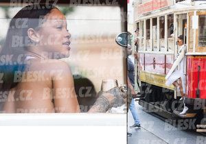 Rihanna si chce den po úterním koncertu prohlédnout Prahu z historické tramvaje. Ucpala město!