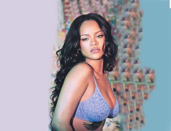 Rihanna je mistryní dráždivých póz a smyslných pohledů.