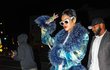 Rihanna překvapila novým účesem i kabátkem za neskutečný balík