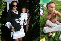 Rihanna konečně odhalila jméno skoro ročního syna: Její »cukrouš« je RZA Athelston