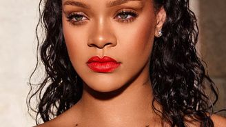 Šikana slavných: Zpěvačka Rihanna ve škole trpěla kvůli irskému otci. Její pleť nebyla dostatečně černá